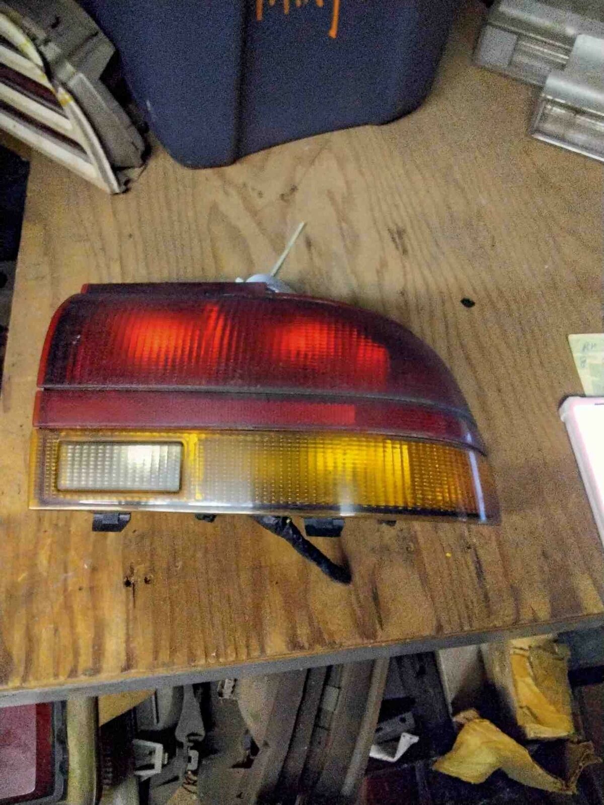 Tail Light Assembly SATURN S SERIES Right 93 94 95