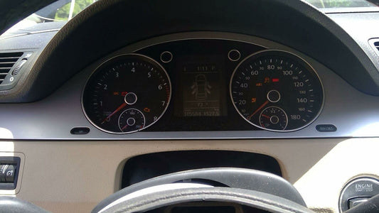 Speedometer VW CC 10 11