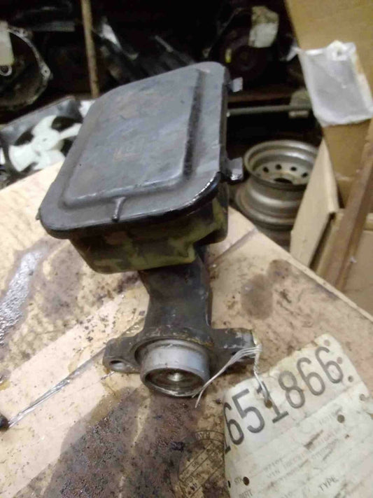 Master Cylinder S10/S15/SONOMA TRUCK 83 84 85 86 87 88 89 90 91 92 93 94