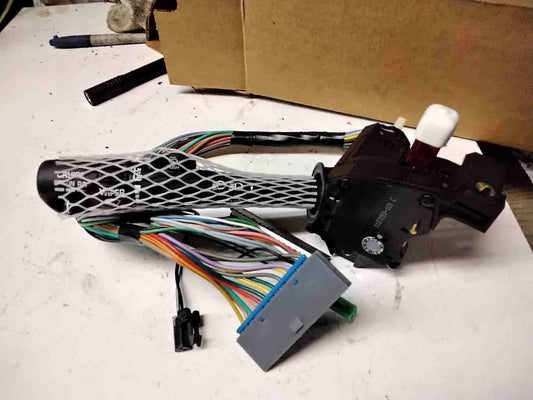 Combination Switch GMC SIERRA 1500 99 00 01 02