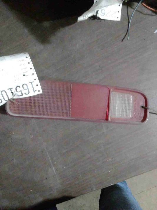 Tail Light Assembly FORD VAN E150 Right 75 - 91