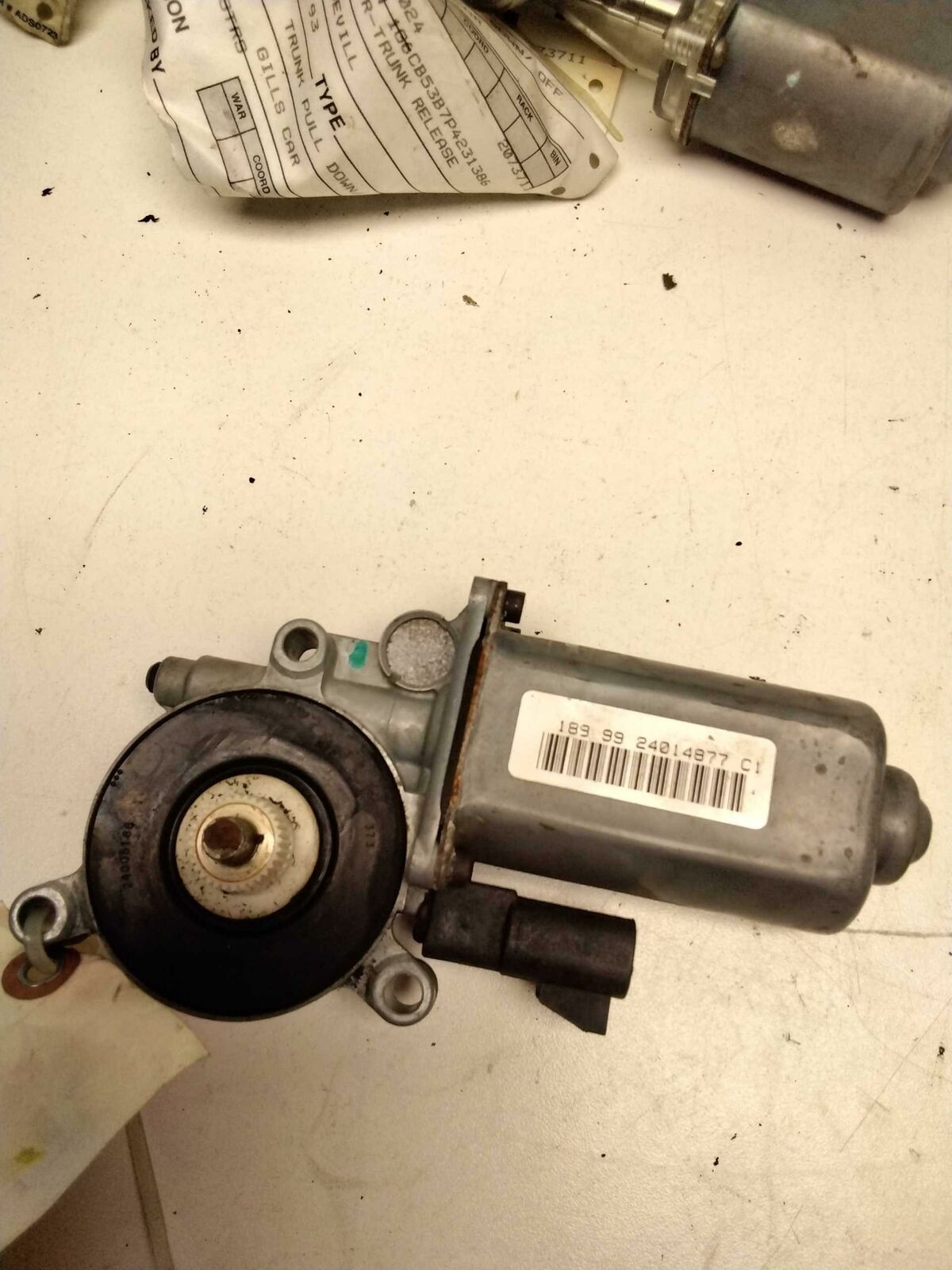 Power Window Motor BUICK LESABRE Right 00 01 02 03