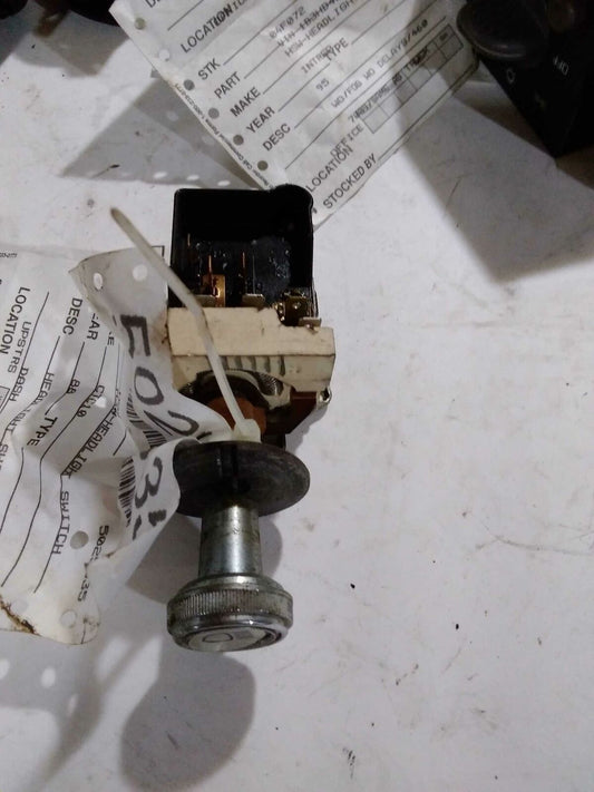 Headlight Switch CHEVROLET PICKUP 10 SERIES 88