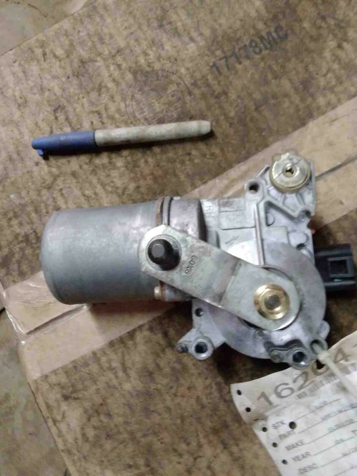 Wiper Motor Front SUBURBAN 1500 04