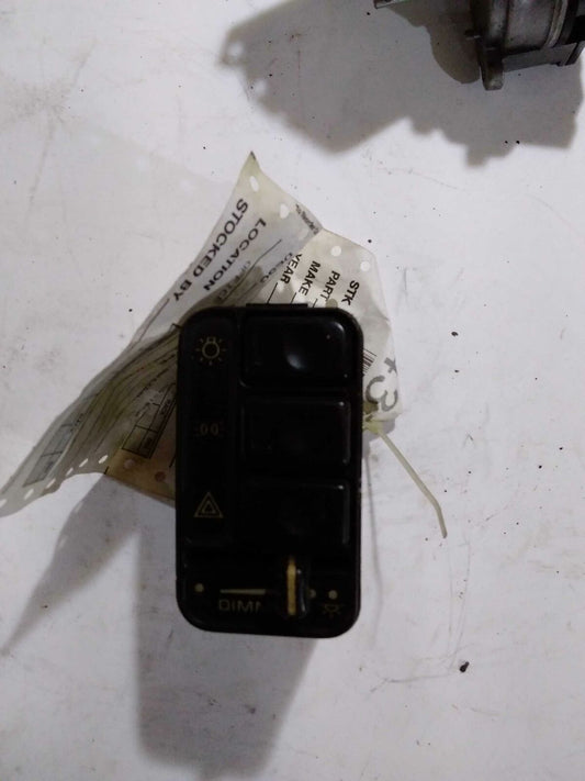 Headlight Switch DODGE CARAVAN 93