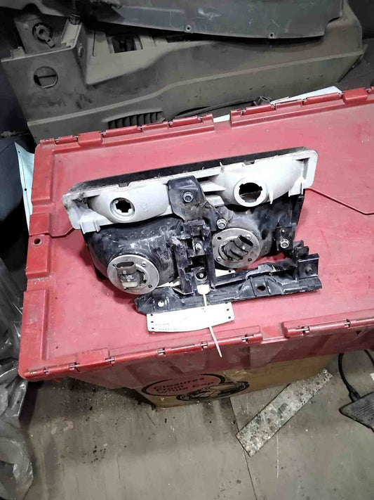 Headlamp Assembly BUICK PARK AVE Right 91 92 93 94 95 96