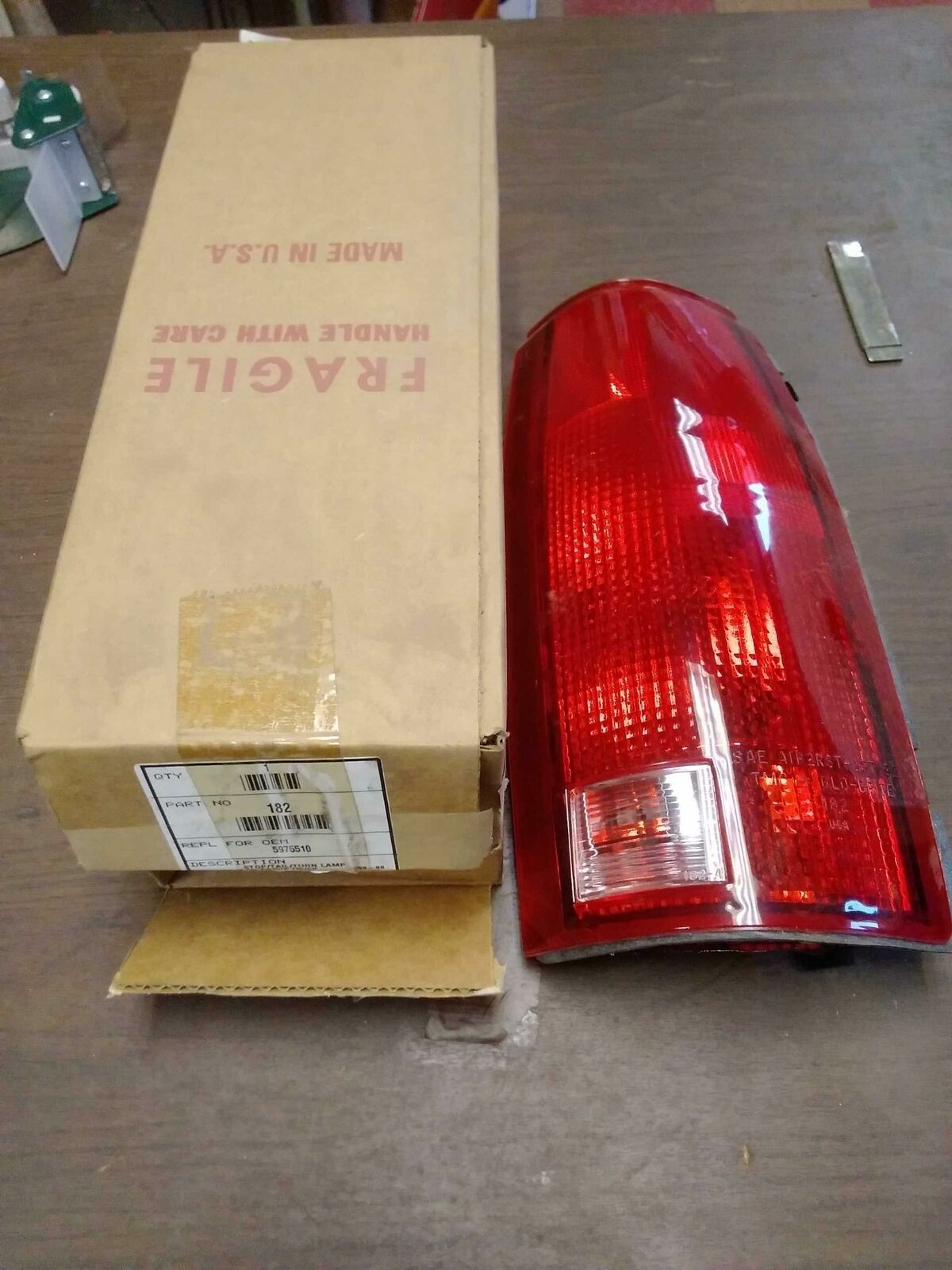 New Tail Light Assembly CHEVY PICKUP 1500 Right 88 - 99