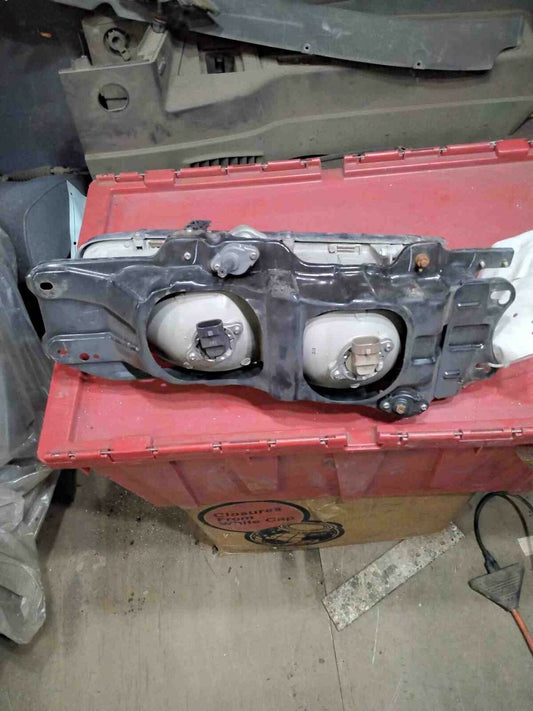 Headlamp Assembly INFINITI Q45 Left 90 91 92 93