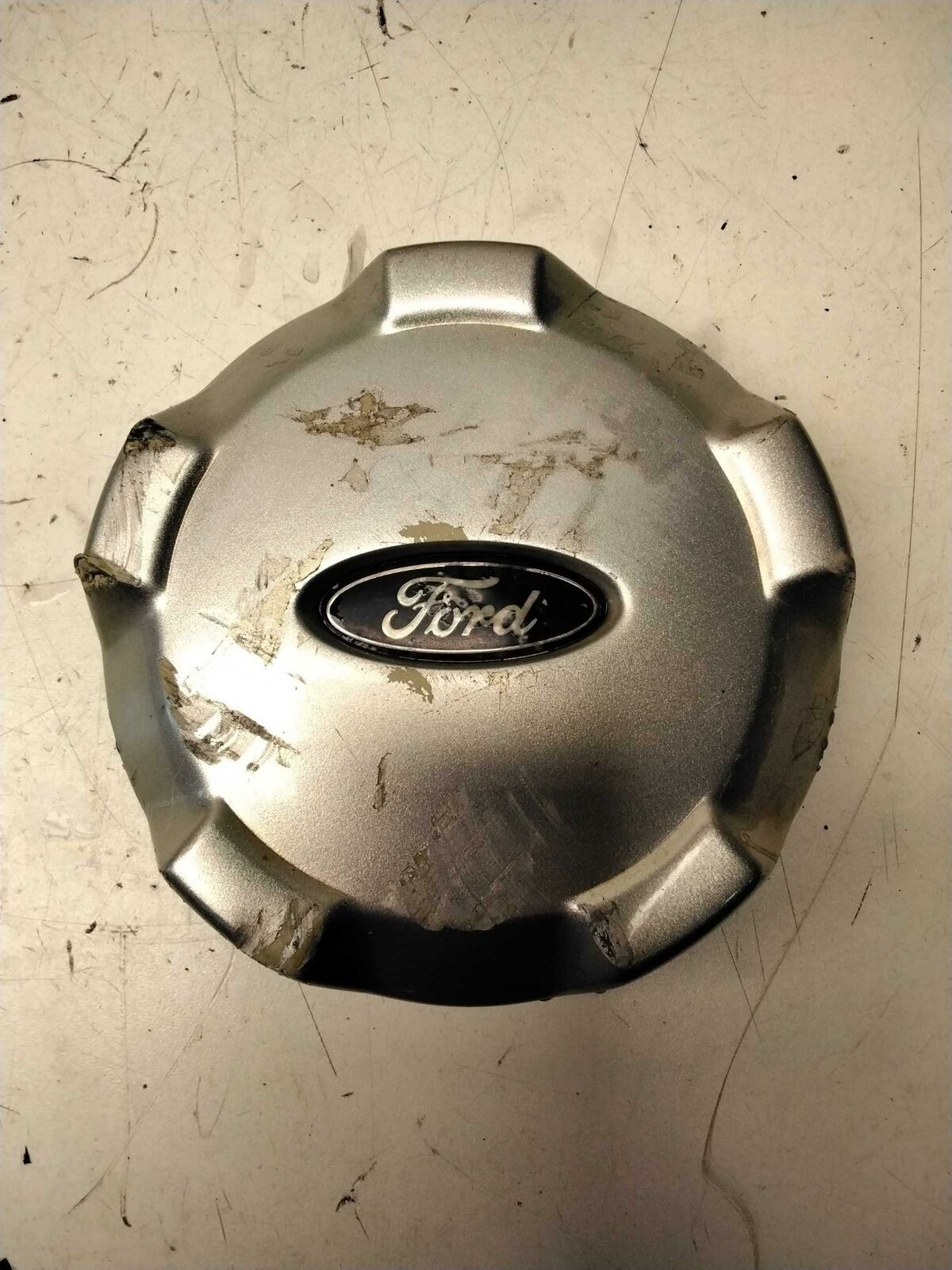 Wheel Cover FORD ESCAPE 03