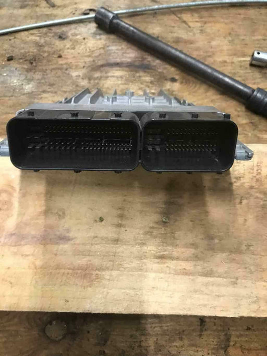 Engine/motor Brain Box DME ECU BMW 328 SERIES 07