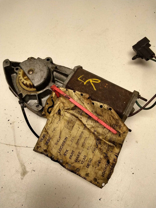 Power Window Motor NEW YORKER FWD Left 86 87 88