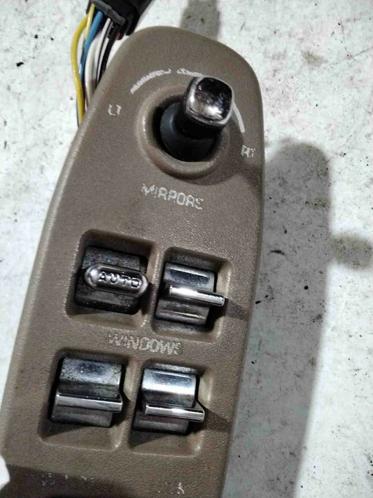 Door Switch Front OLDS EIGHTY-EIGHT 88 94