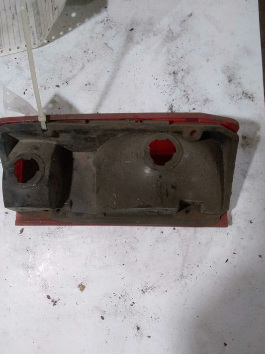 Tail Light Assembly FORD RANGER Right 83 84 85 86 87 88 89 90