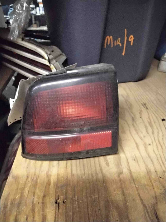 Tail Light Assembly CHEVY CAVALIER Left 91 92 93 94