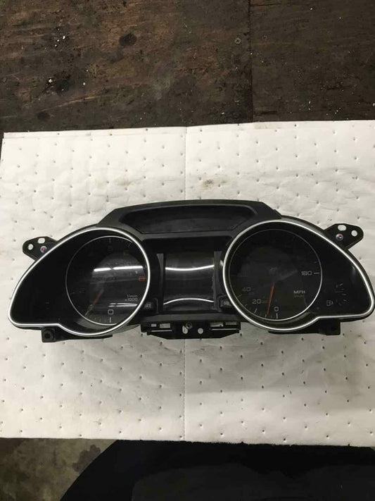 Audi A5 Speedometer 8T0 920 950 Q