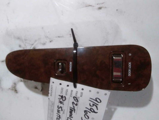 Door Switch Front LINCOLN & TOWN CAR 00 01 02