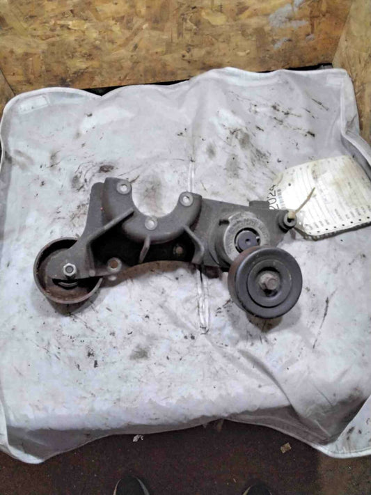 Idler Pulley NEW YORKER FWD 91