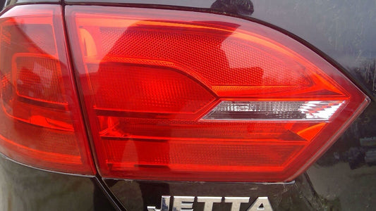 Tail Light Assembly JETTA EXCEPT GLI Right 11 12 13 14