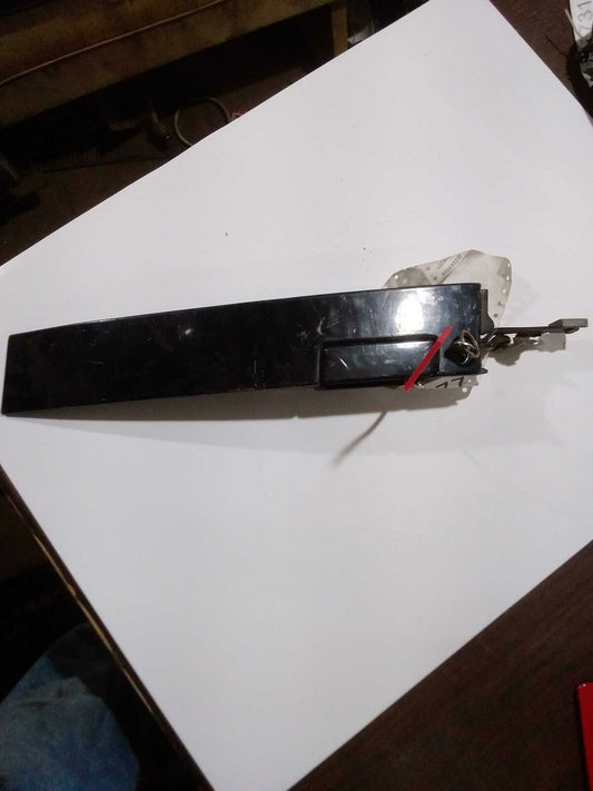 Outer Door Handle CHEVY BERETTA Right 88