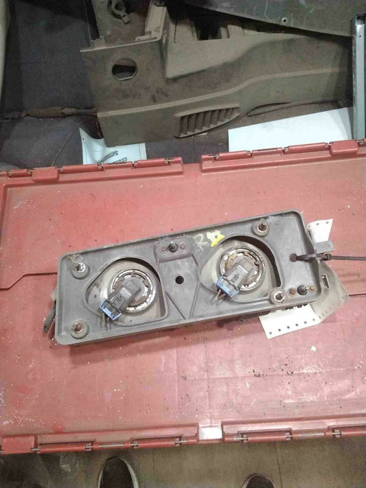 Headlamp Assembly BUICK CENTURY Right 89 90 91 92 93 94 95 96