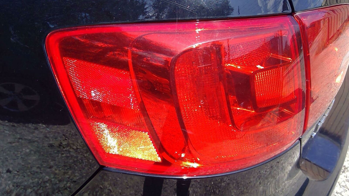 Tail Light Assembly JETTA EXCEPT GLI Left 11 12 13 14 Quarter Panel Mounted