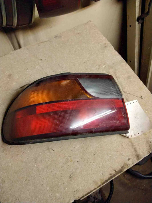 Tail Light Assembly CHEVY MALIBU Left 97 98 99 00 01 02 03 04 05