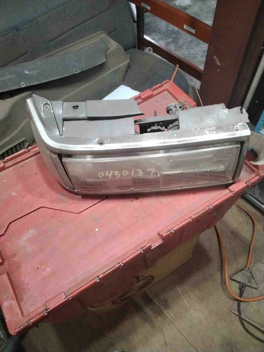 Headlamp Assembly BUICK FULL SIZE Right 87