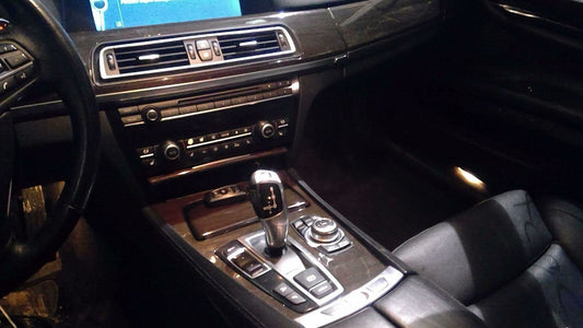 Front Console BMW 750 SERIES 09 10 11 12 13 14 15