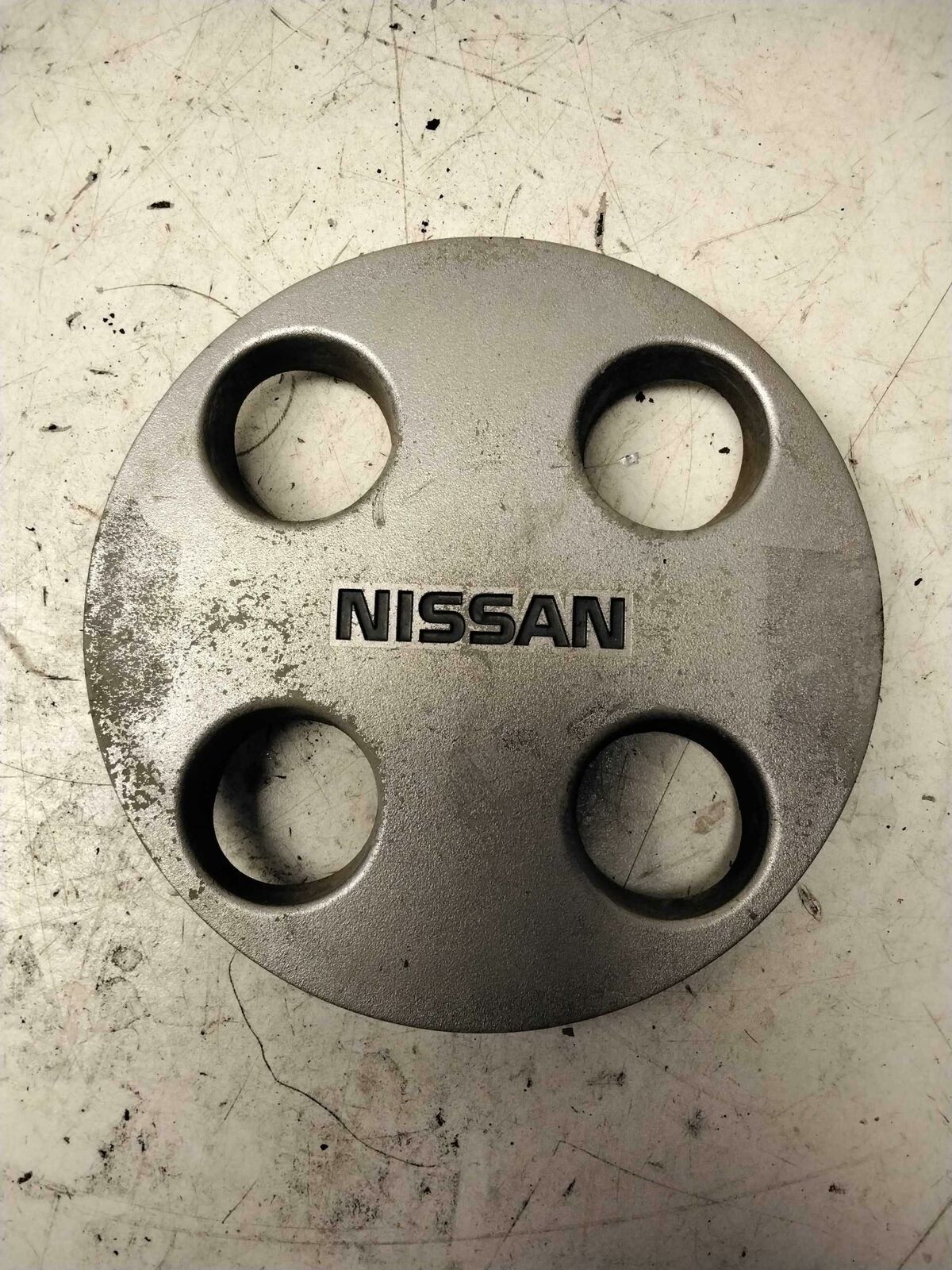 Center Cap NISSAN STANZA 89