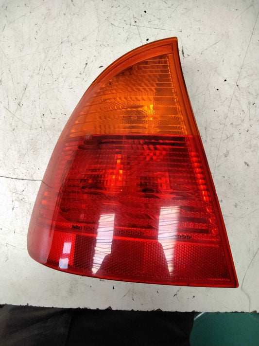 Tail Light Assembly BMW 325I Left 01 02 03 04 05