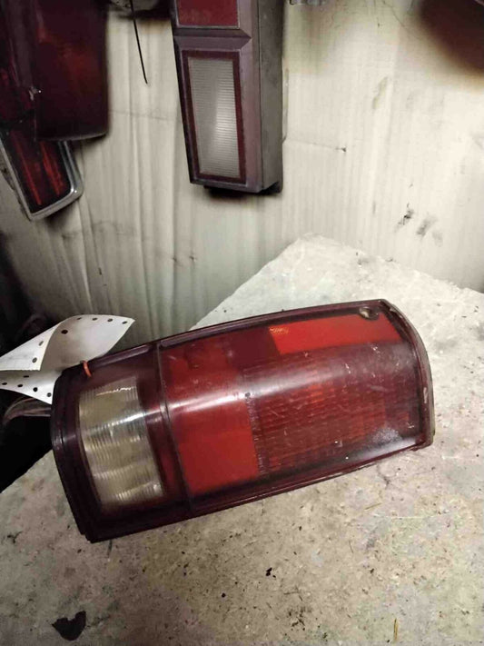 Tail Light Assembly S10/S15/SONOMA TRUCK Left 82 - 93