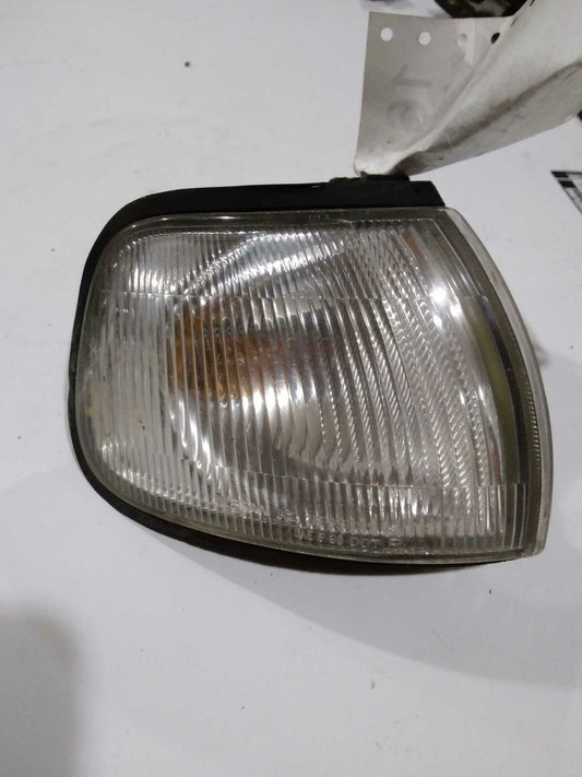 Front Lamp NISSAN SENTRA Right 93 94 95 96