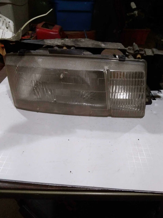 Headlamp Assembly CHEVY CAVALIER Right 91 92 93 94