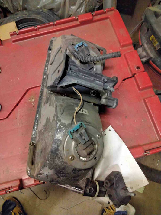 Headlamp Assembly CHEVY LUMINA Right 90 91 92 93 94