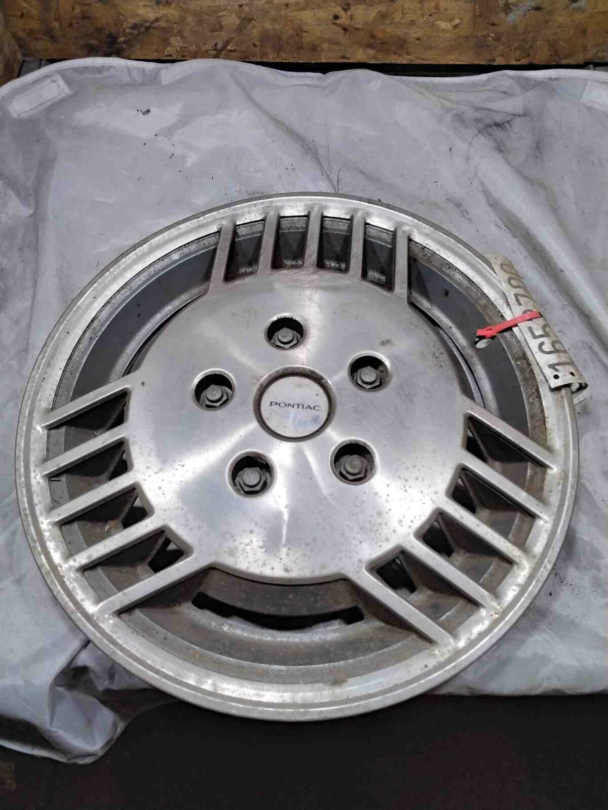 Wheel Cover PONTIAC 6000 86 87 88