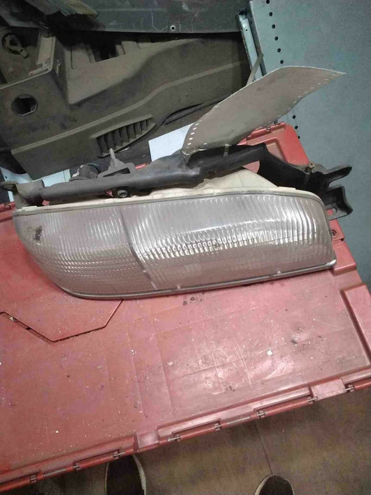 Headlamp Assembly HYUNDAI EXCEL Right 90 91