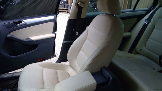 Front Seat JETTA EXCEPT GLI 11 12 13 14