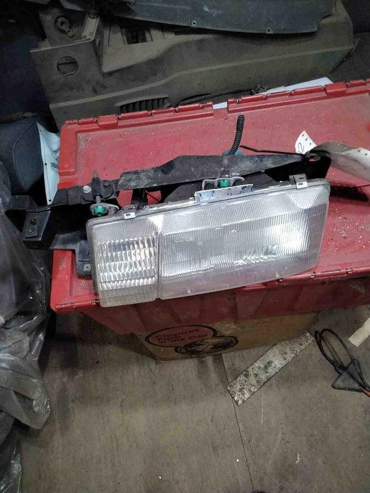 Headlamp Assembly CHEVY CAVALIER Left 91 92 93 94