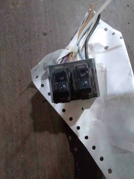 Door Switch Front DODGE VAN 2500 SERIE 95