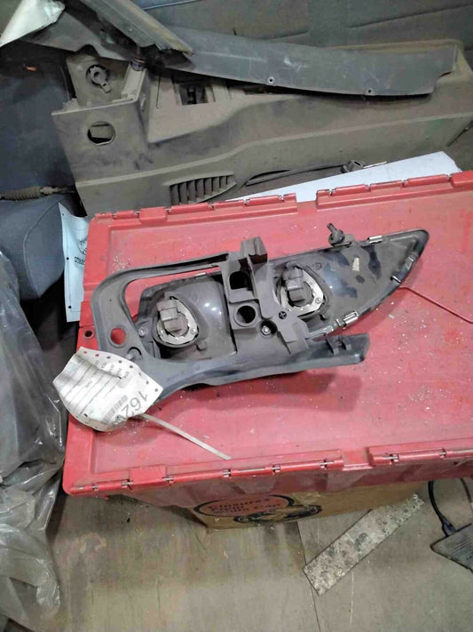 Headlamp Assembly CHEVY CAVALIER Right 95 96 97 98 99