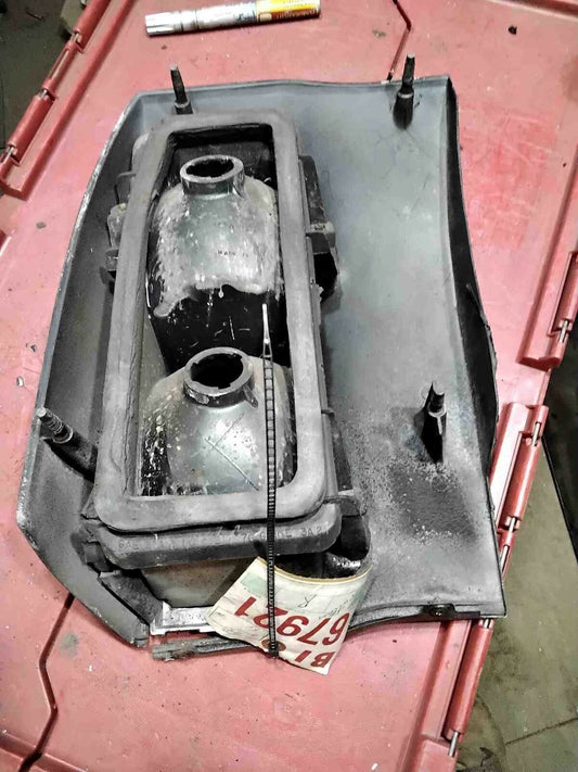 Tail Light Assembly OLDS CUTLASS Right 76 77