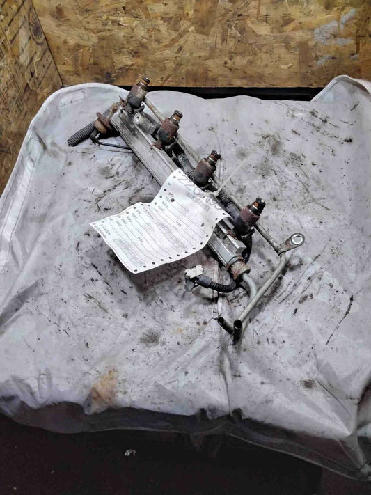 Fuel Injection Rail BUICK SKYLARK 96 97 98