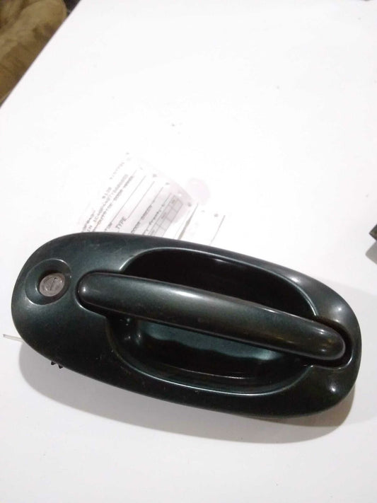 Outside Door Handle CHRYSLER TOWN CNTRY Left 00