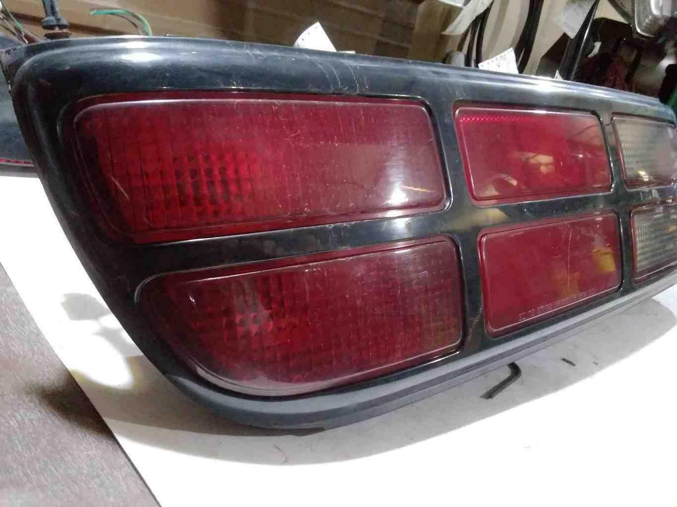 Tail Light Assembly CHEVY CAVALIER Right 88 89 90