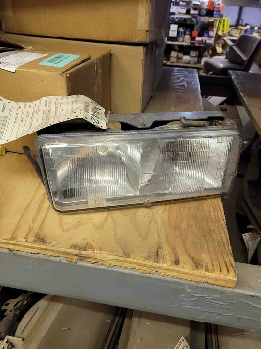 Headlamp Assembly BUICK CENTURY Right 89 90 91 92 93 94 95 96