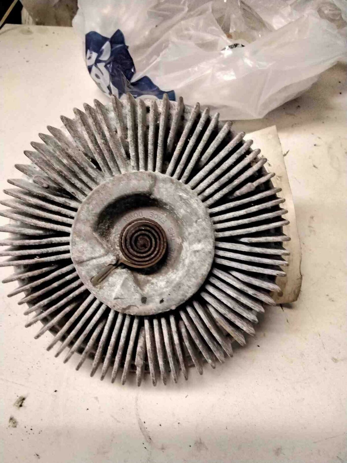 Fan Clutch CHEVY ASTRO 96 97 98 99 00 01 02 03 04 05