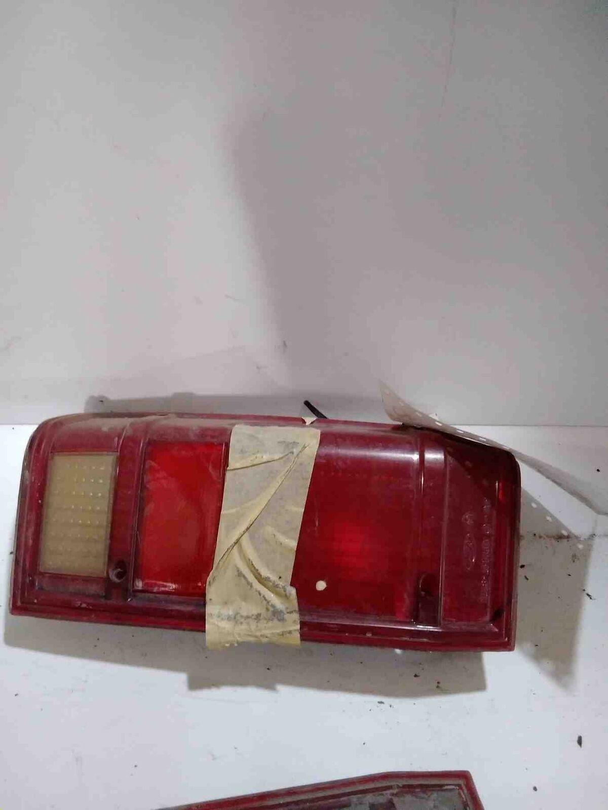 Tail Light Assembly FORD RANGER Left 83 84 85 86 87 88 89 90