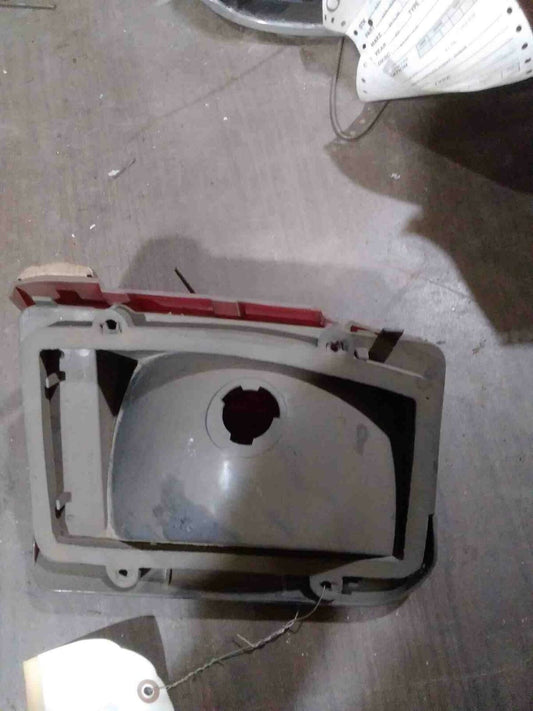 Tail Light Assembly FORD ESCORT Right 81 82 83 84 85 86 87 88 89 90