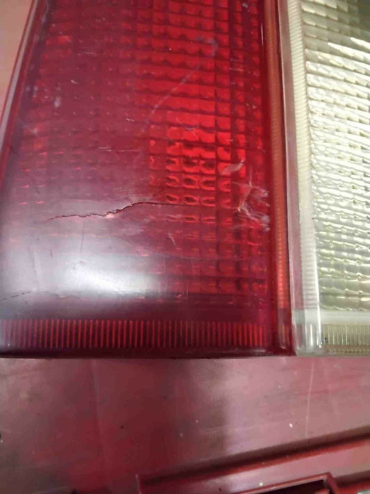 Tail Light Assembly PONTIAC BONNEVILLE Left 92 93 94 95