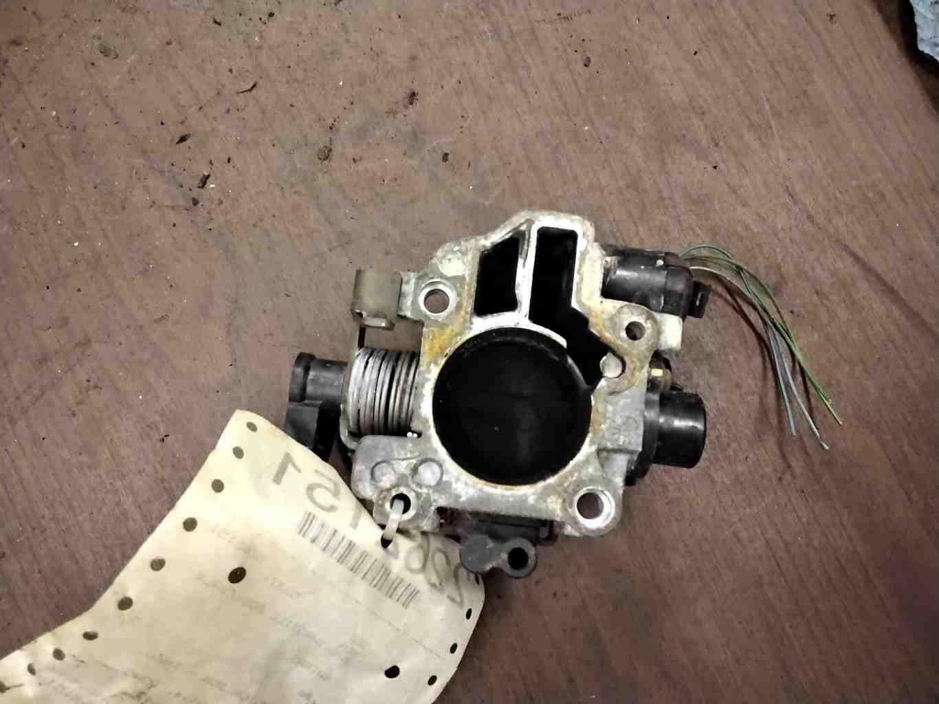 Throttle Body/valve Assy SATURN S SERIES 00 01 02